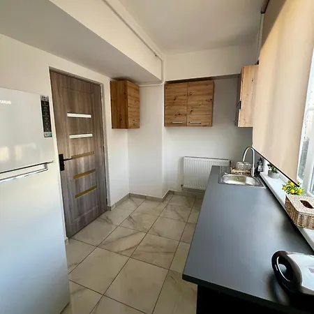 Betty كرايوفا